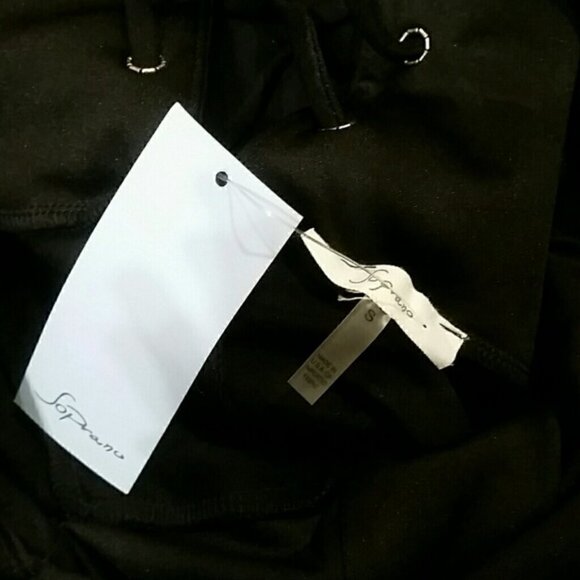 Soprano Cross Back BodyCon mini Dress - Picture 7 of 8